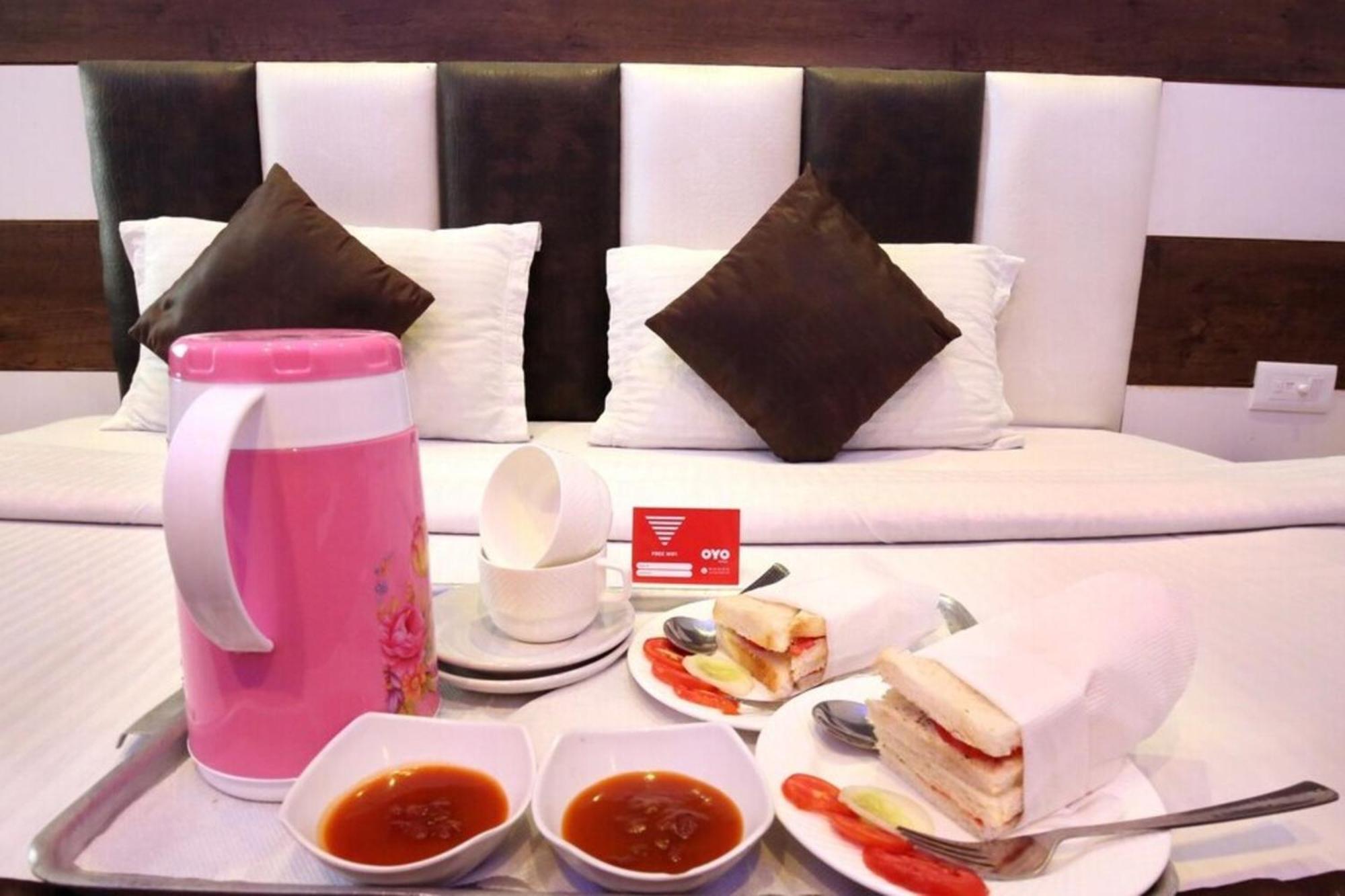 Hotel Ravi Residency Bharatpur Εξωτερικό φωτογραφία