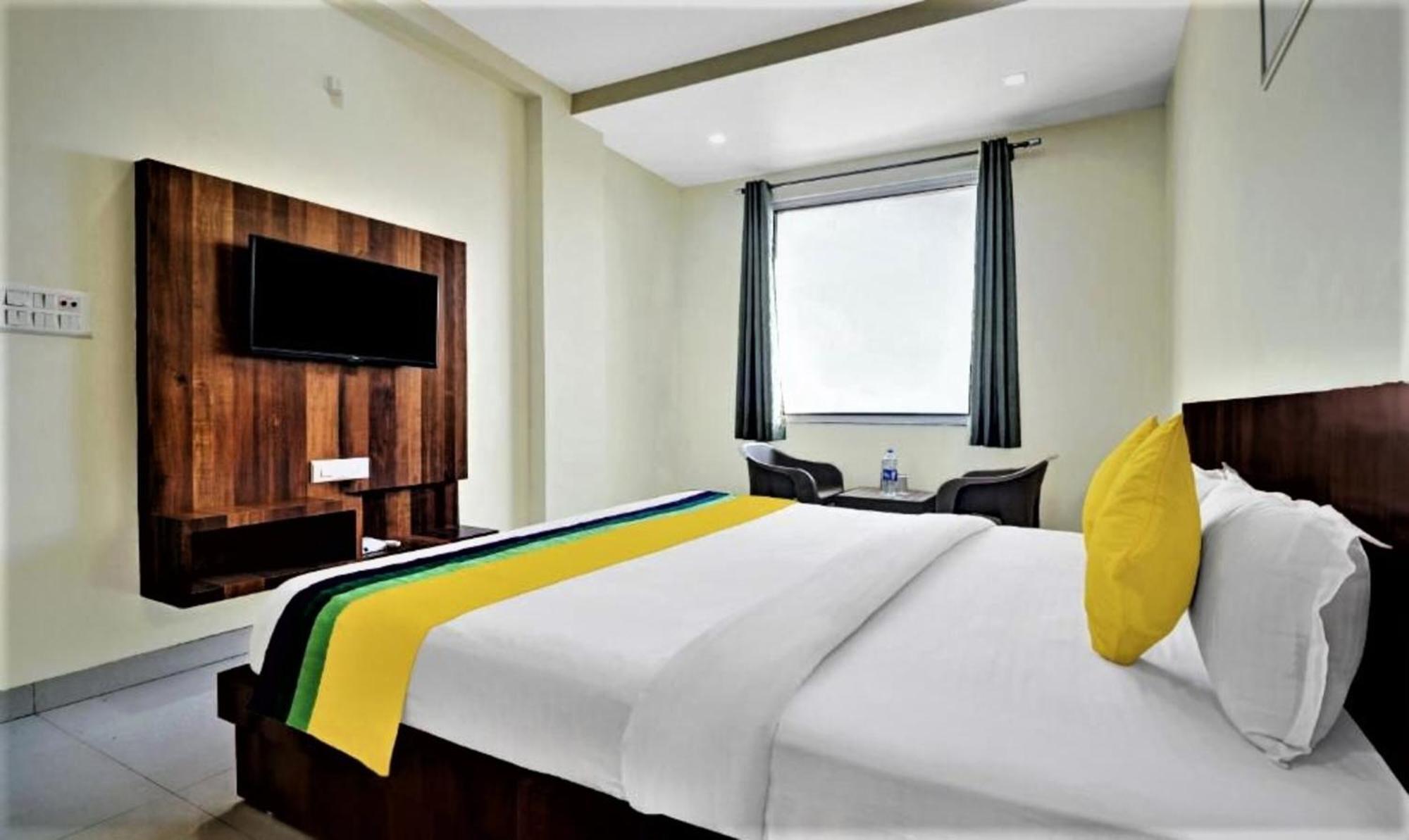 Hotel Ravi Residency Bharatpur Εξωτερικό φωτογραφία