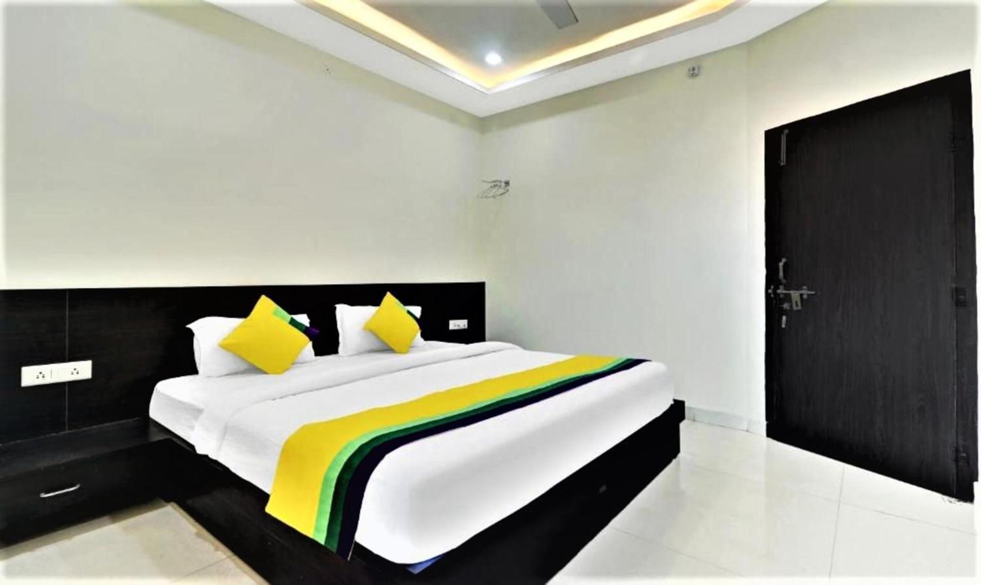 Hotel Ravi Residency Bharatpur Εξωτερικό φωτογραφία